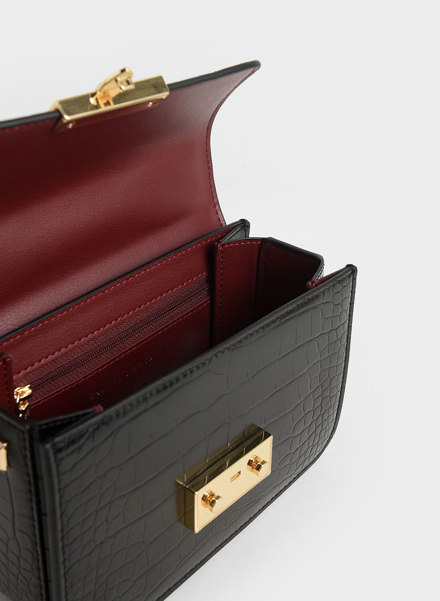 Croc-Effect Chain Strap Crossbody Bag - Black image 2